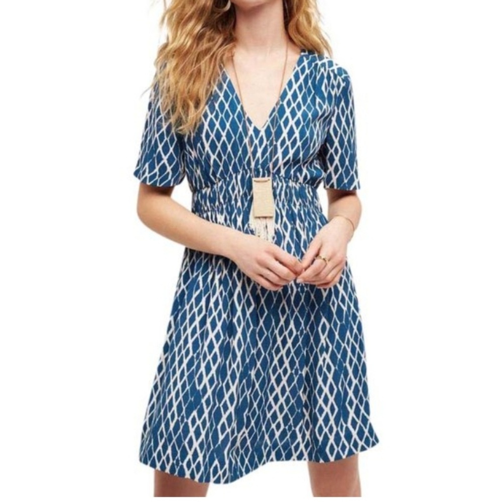 HD in Paris Blue White Silky Diamond Dress 0‎